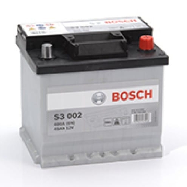 Автомобильный аккумулятор BOSCH (Бош) S3 002 45Ah 545412 с доставкой