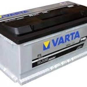 Автомобильный аккумулятор VARTA ( Варта) F5 BLACK DYNAMIC 88Ah 588 403 074